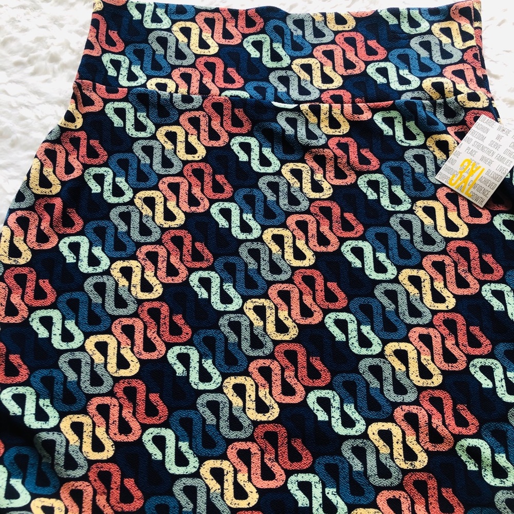NWT 3XL LuLaRoe Azure Pink Blue Ribbons